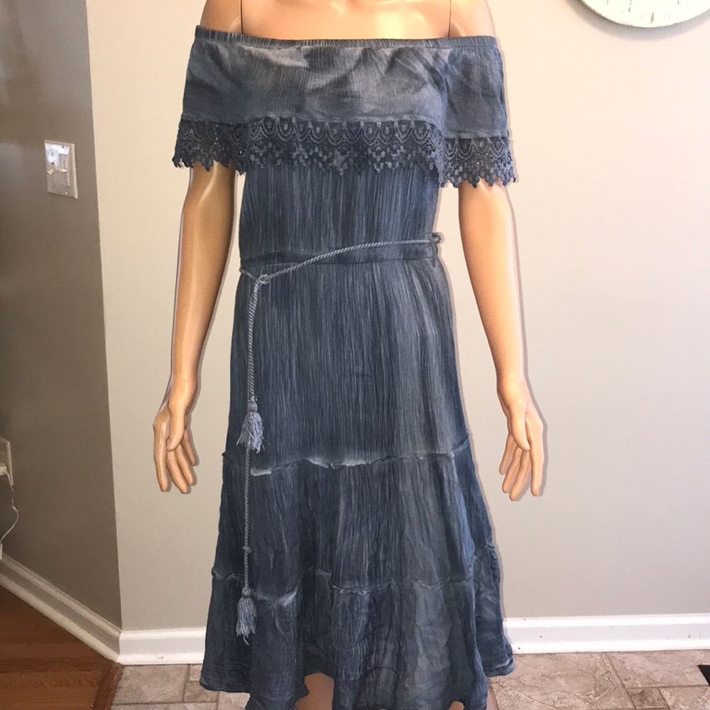 Mlle Gabrielle off shoulder Dress size blue gray